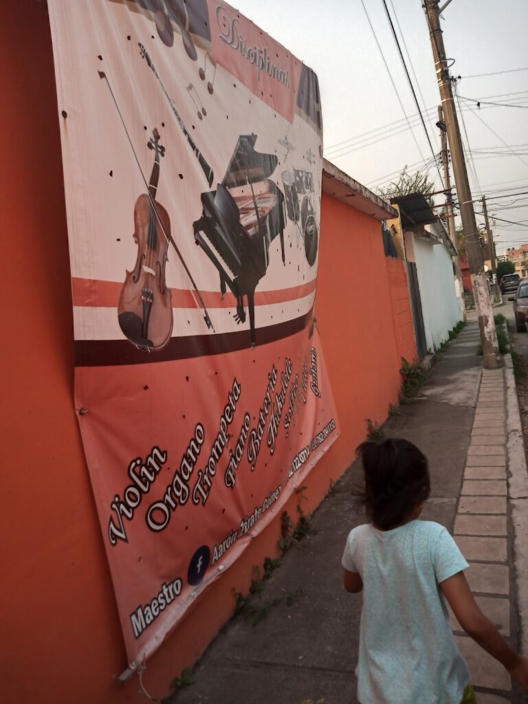 29306 escuela de musica 768x1024