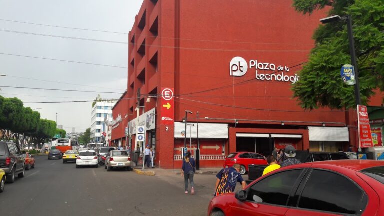 2990 plaza de la tecnologia queretaro 768x432