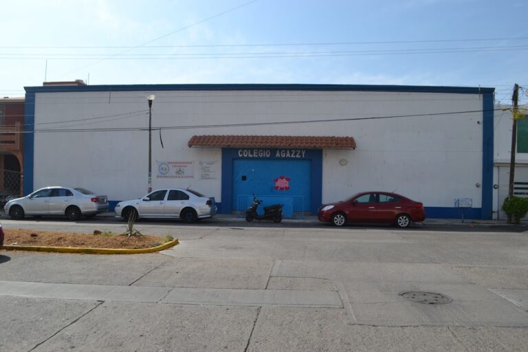 29949 colegio agazzy 768x512