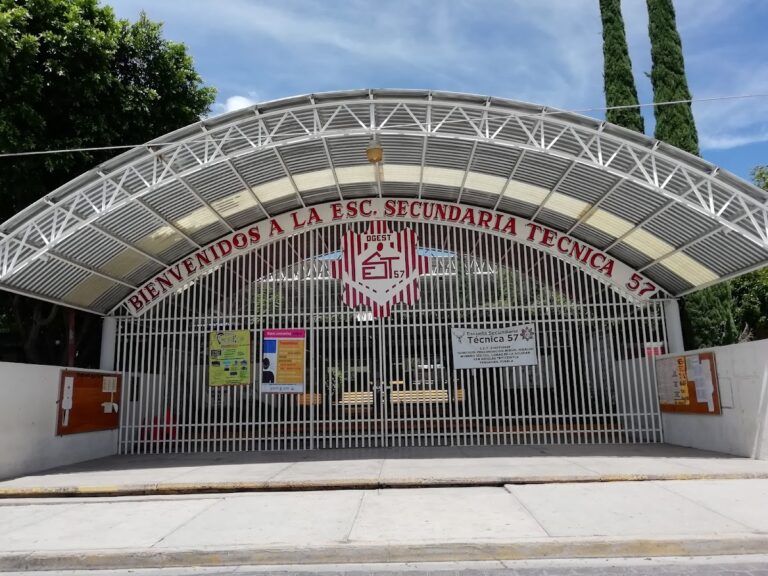 30644 escuela secundaria tecnica 57 768x576