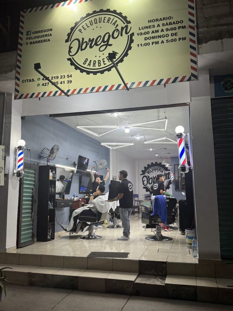 31323 obregon peluqueria y barberia 768x1024