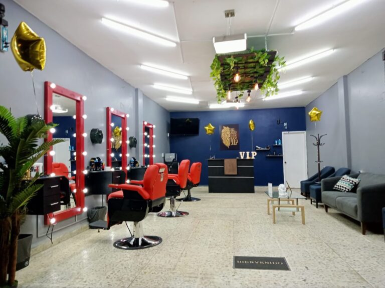 31436 barberia los vip 768x576