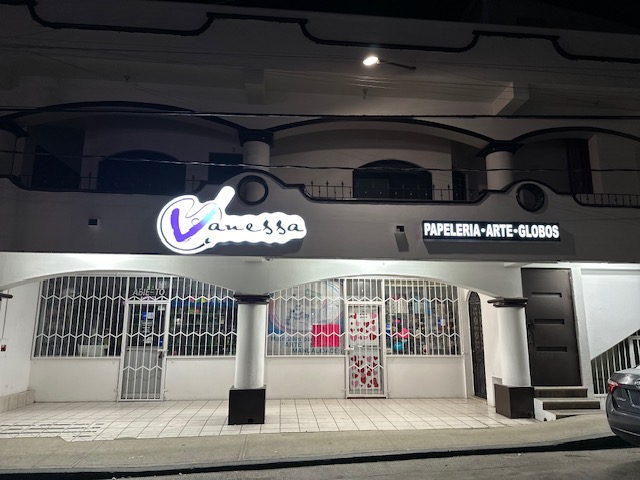 31556 vanessa papeleria y arte