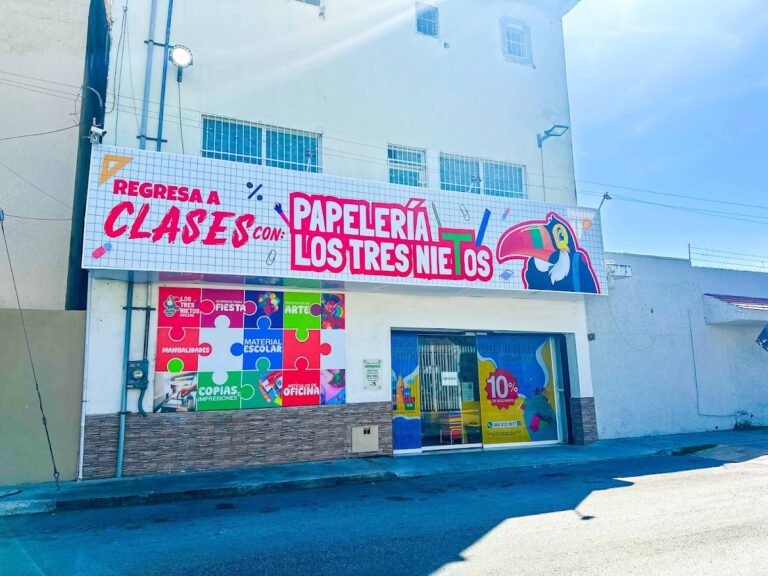 31854 papeleria los tres nietos 768x576