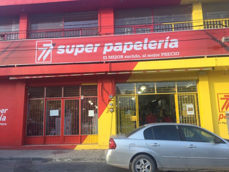 31972 super papeleria 77 768x576