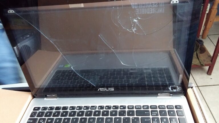 3265 compucenter 768x432