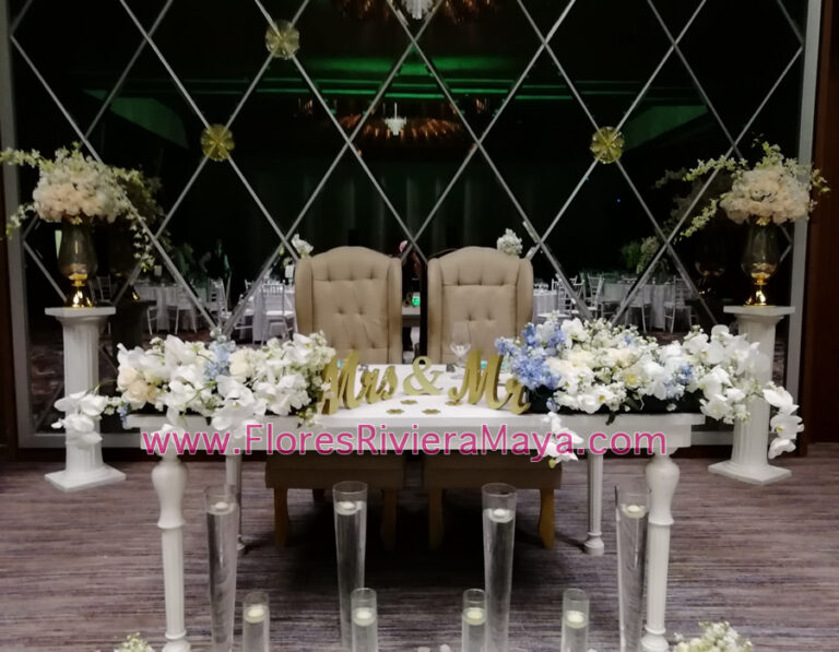 33364 floreria playa del carmen 768x597