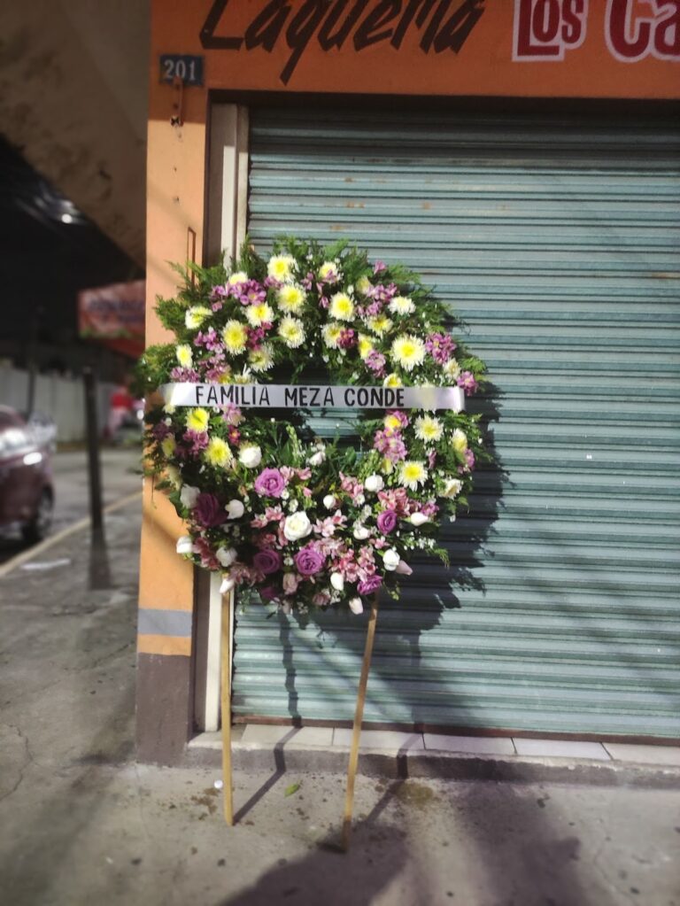 33420 floreria paulina 768x1023