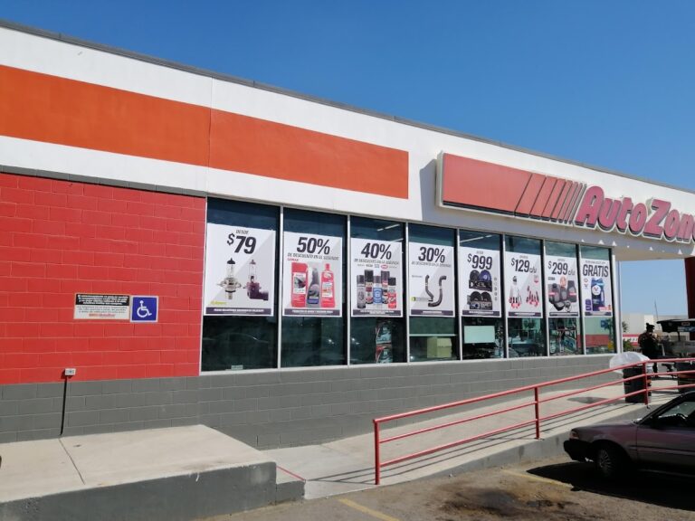 35070 refaccionaria autozone 768x576
