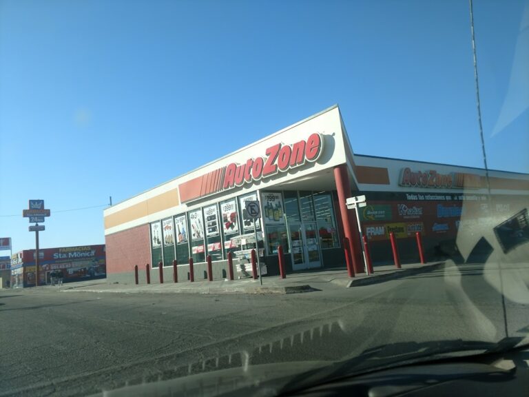 35084 refaccionaria autozone 768x576