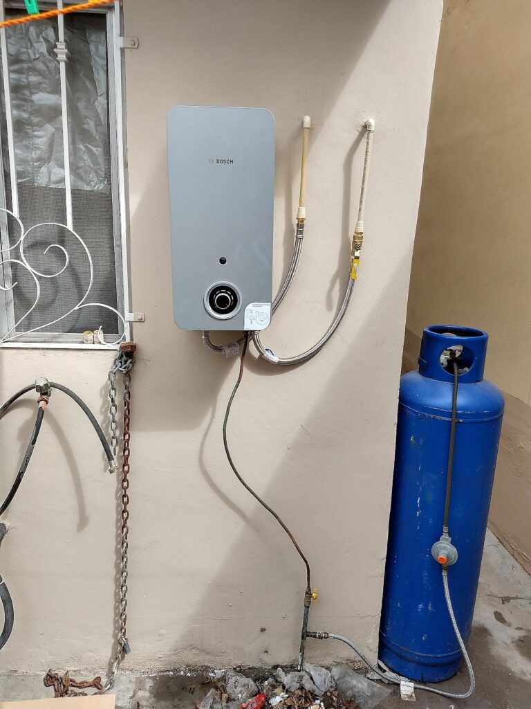 366 plomeros express de tijuana 768x1024