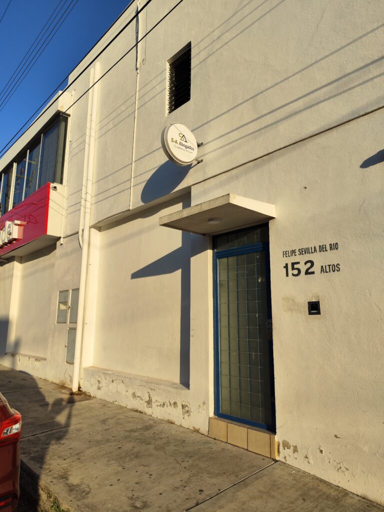 36717 sa. abogados 768x1024