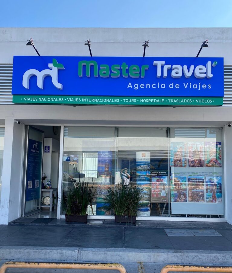 37889 master travel agencia de viajes 768x904