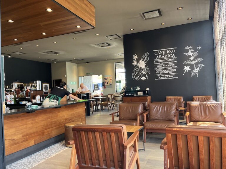 39195 starbucks zamora dt 768x576