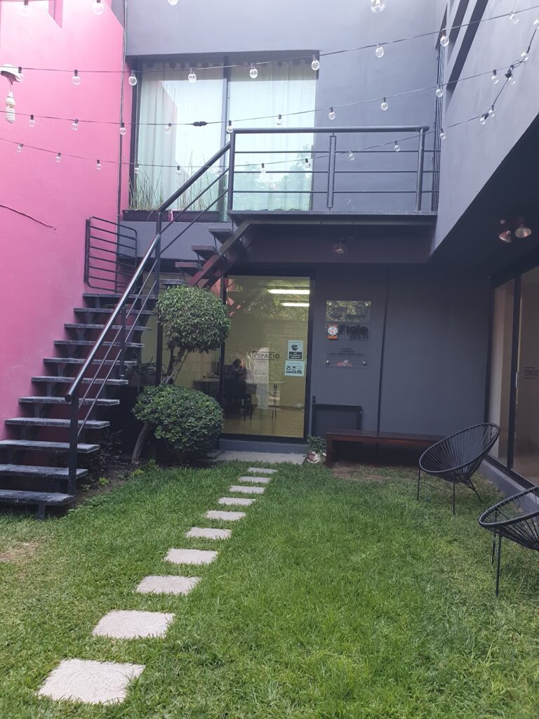 39252 espacio 102 768x1024