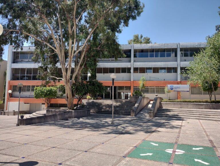 39847 centro de idiomas uaslp 768x579