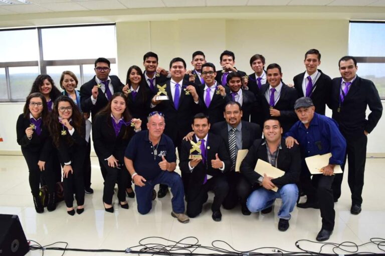 40413 academia home music monclova 768x512