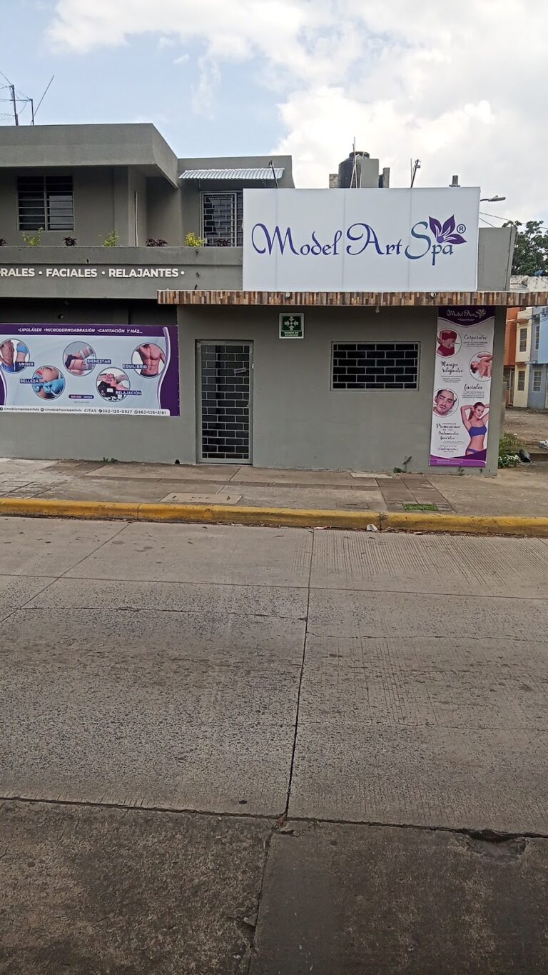 4091 model art spa tapachula 768x1365