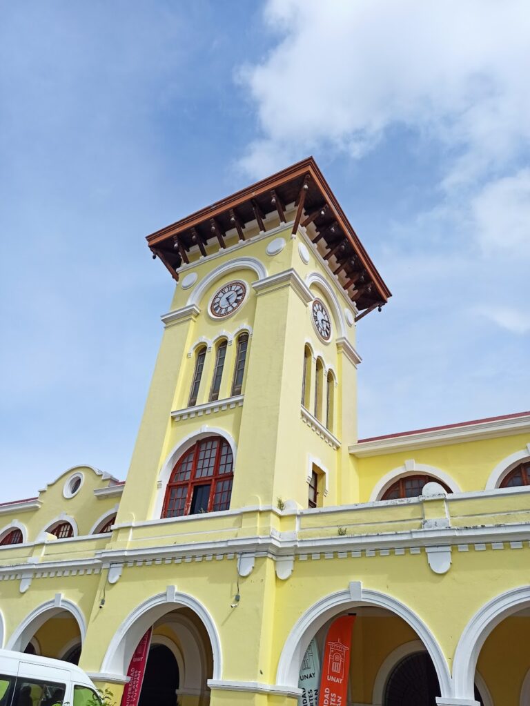 41222 universidad de las artes de yucatan 768x1023