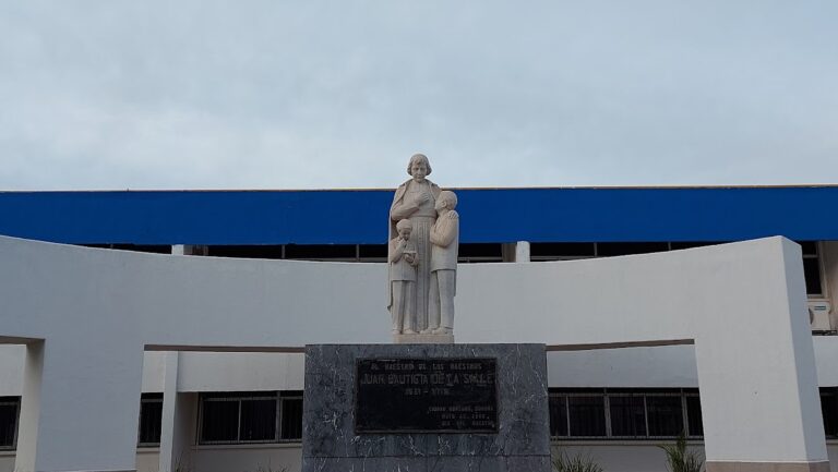 41628 instituto la salle a. c. preescolar primaria secundaria y preparatoria 768x433
