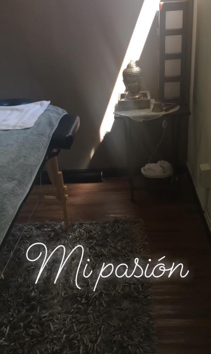 4241 healing hands spa