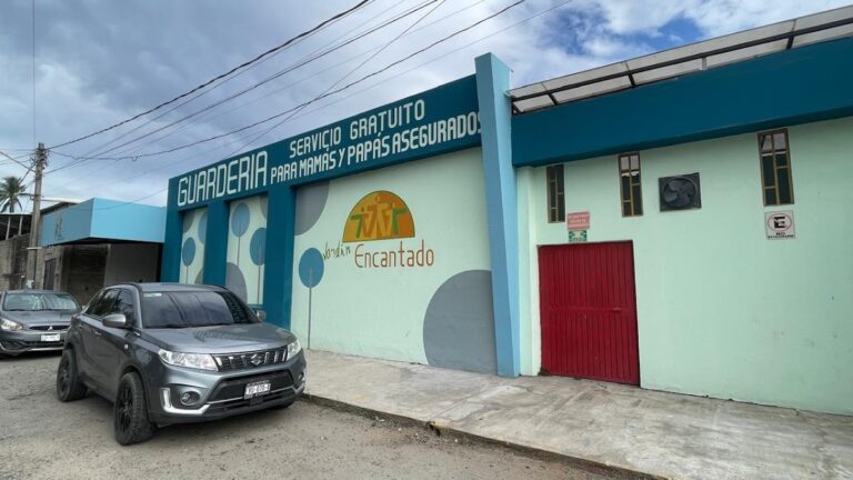 42601 jardin encantado manzanillo 768x432