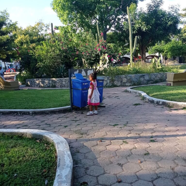 42789 guarderia la crucecita a.c 768x768