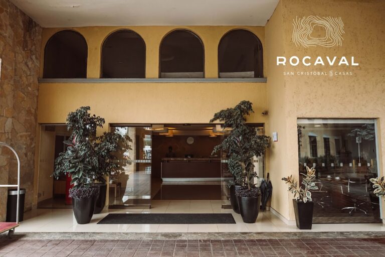 43038 hotel rocaval san cristobal de las casas 768x512