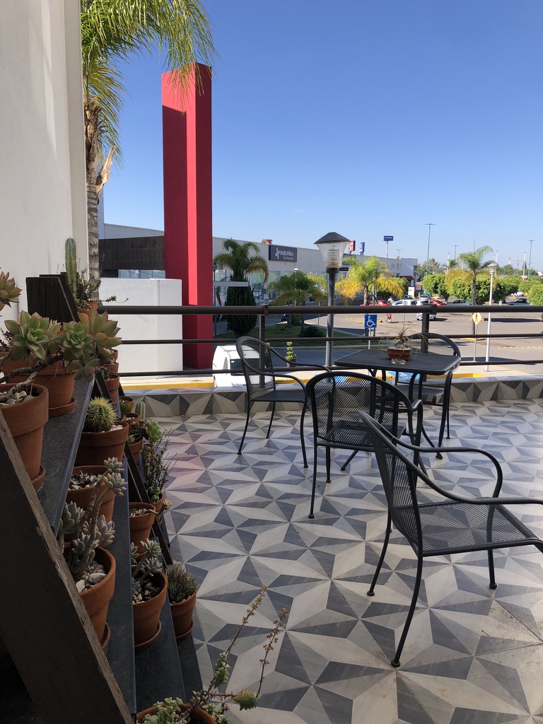 43137 hotel mexico inn express