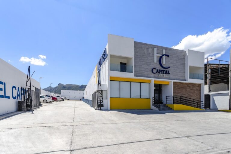 43618 hotel capital saltillo 768x512
