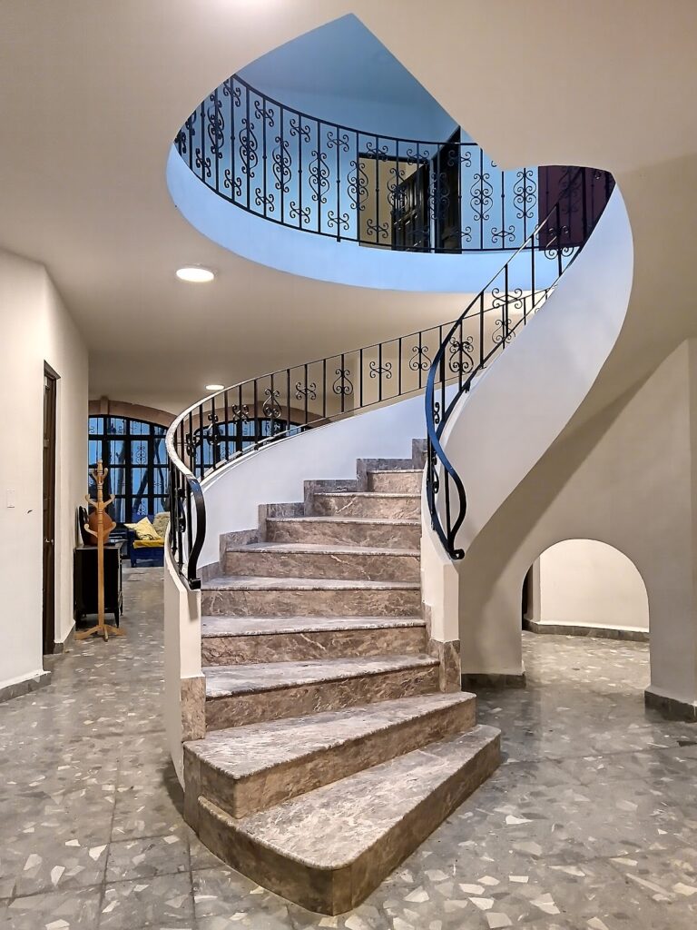 43738 hotel paricutin uruapan centro 768x1024