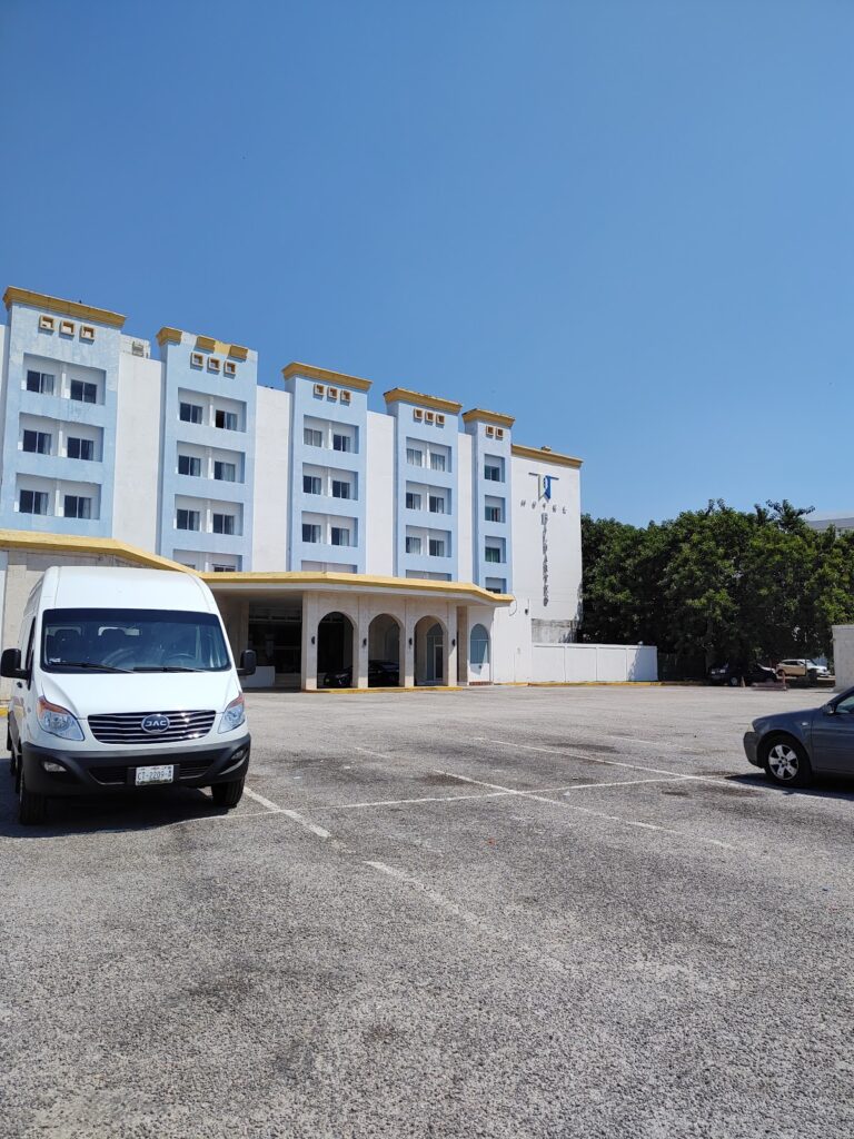 43965 seven car rental campeche 768x1024