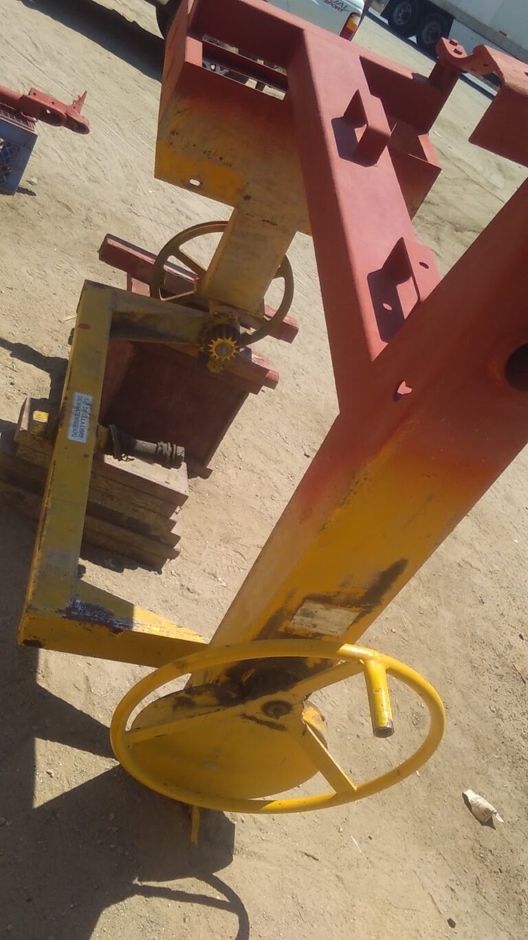 44414 renta de maquinaria los reyes 768x1365