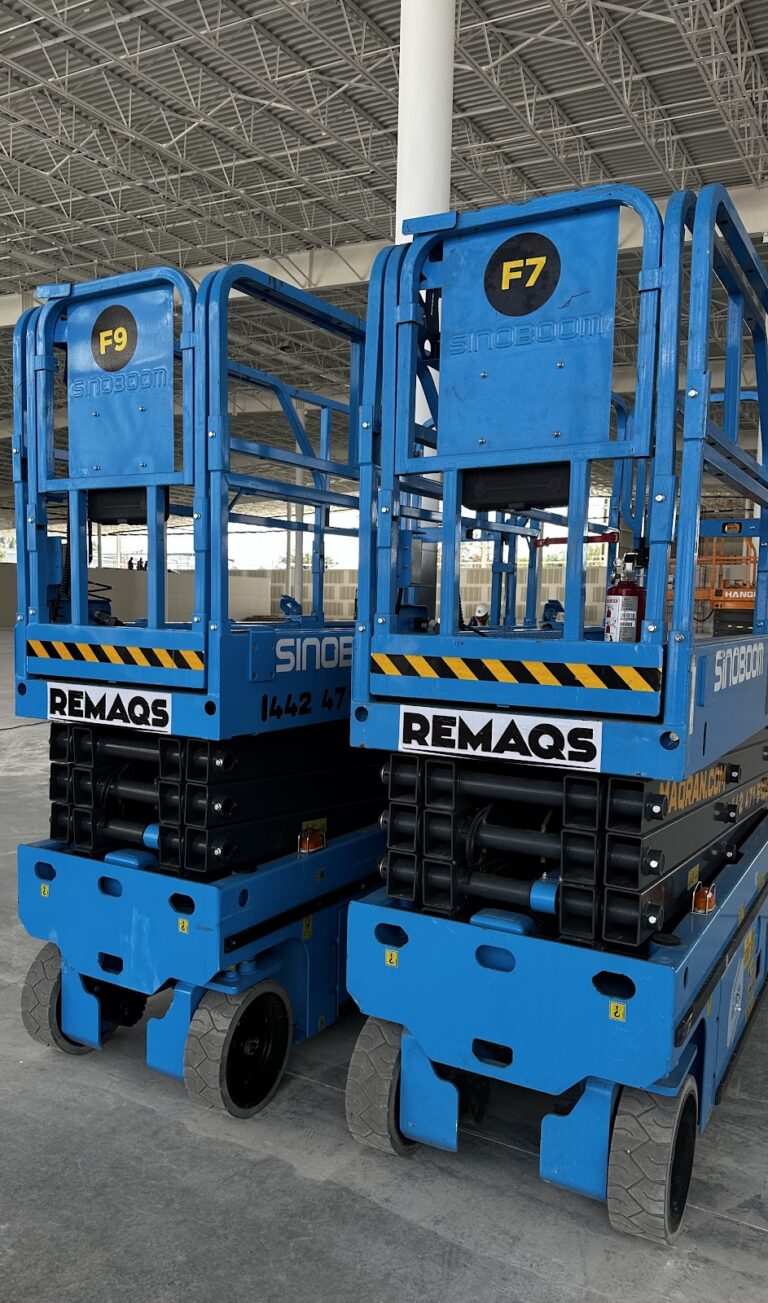 44724 remaqs renta de maquinaria 768x1303