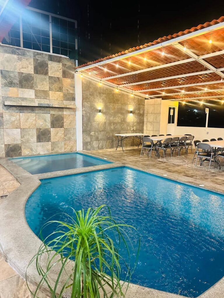 45061 alberca privada ruben mora 768x1024