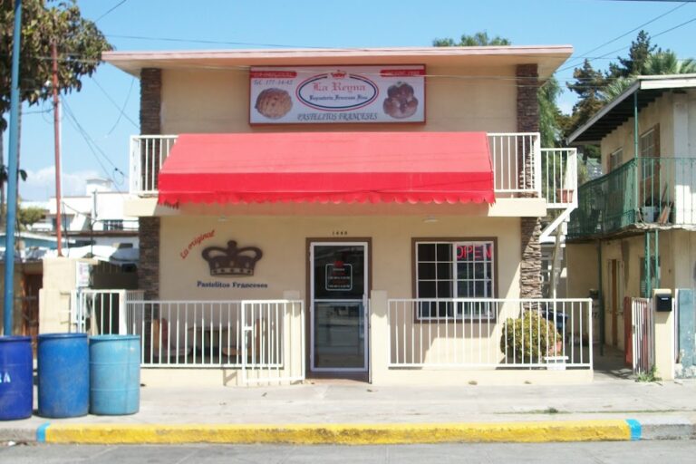 45803 pasteleria 8220la reyna vazquez8221 768x512