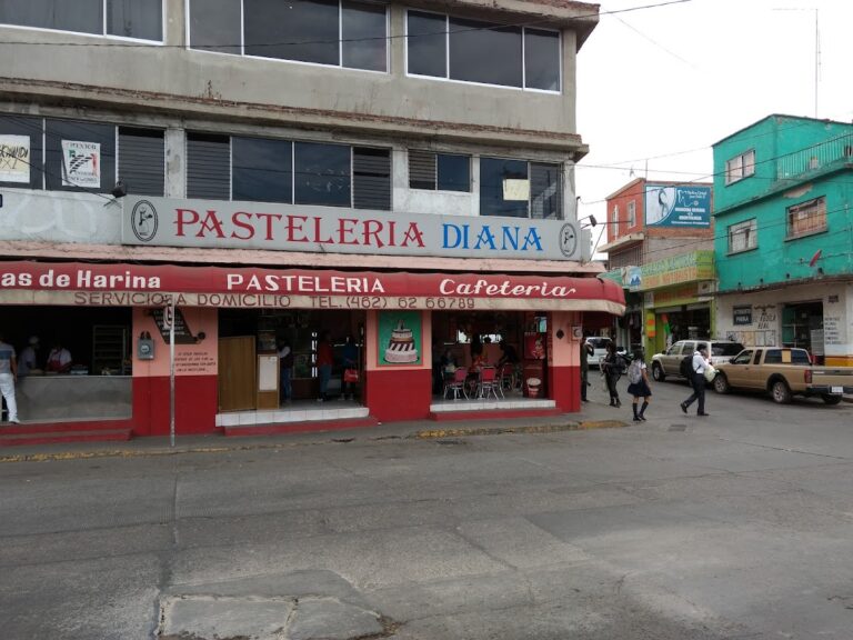 45957 pasteleria diana 768x576