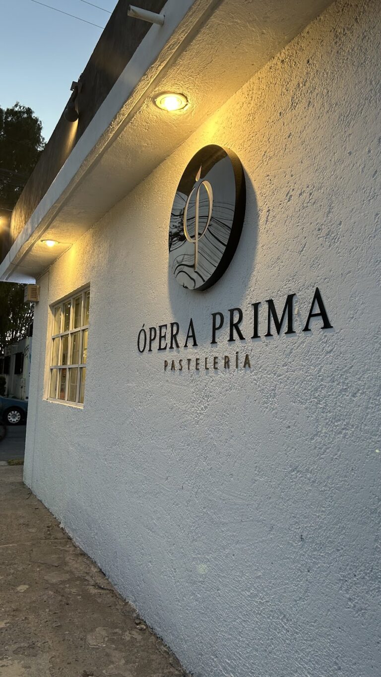 45998 opera prima pasteleria 768x1365