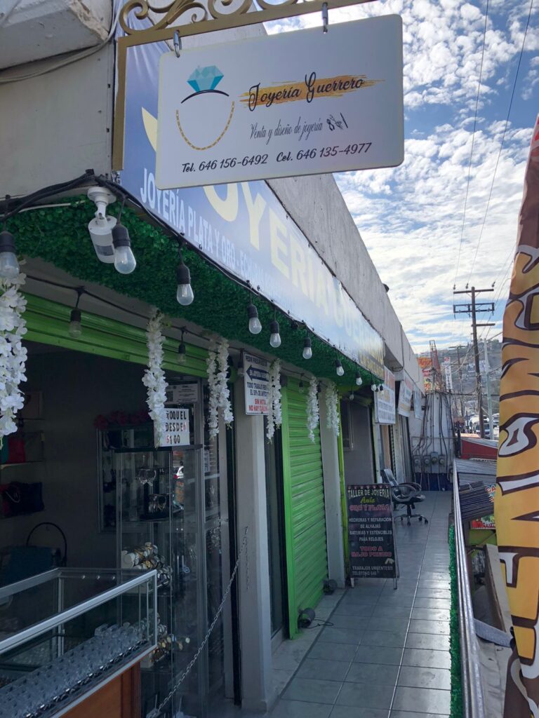 46356 joyeria guerrero 768x1024