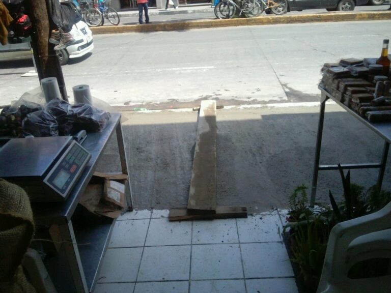 46501 el tiempo en su mano 768x576