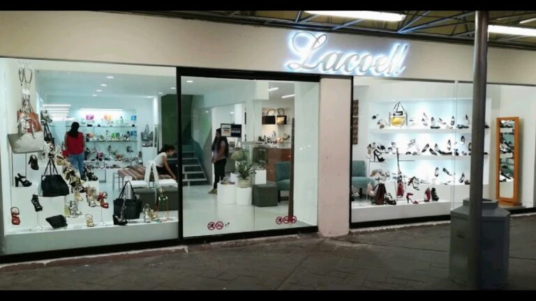 46888 zapateria lacoell 768x432