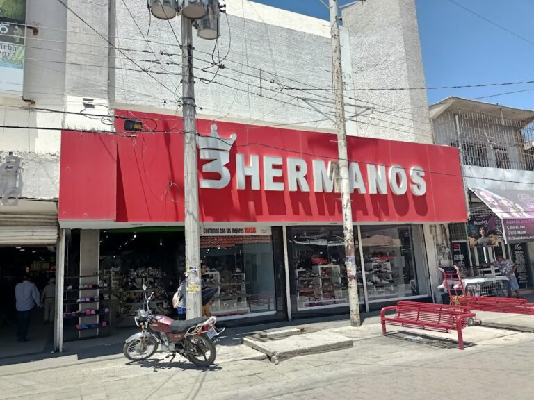 46941 zapateria 3 hermanos 768x576