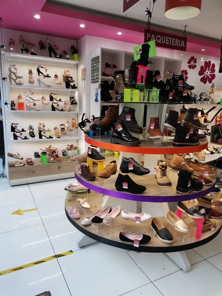 47118 zapateria 3 hermanos 768x1024