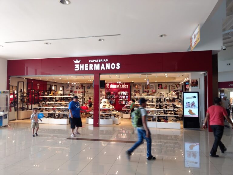 47145 zapateria 3 hermanos 768x576