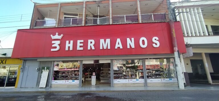 47265 zapateria 3 hermanos 768x354