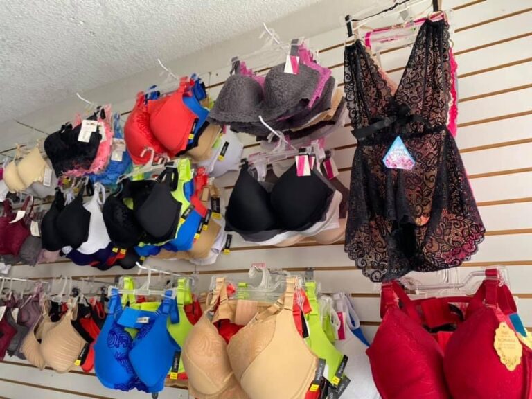 47429 boutique moda y estilo 768x576