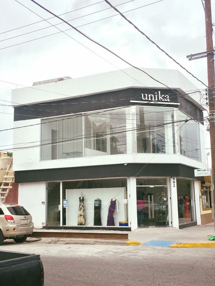 47467 boutique unika km renta y venta de vestidos
