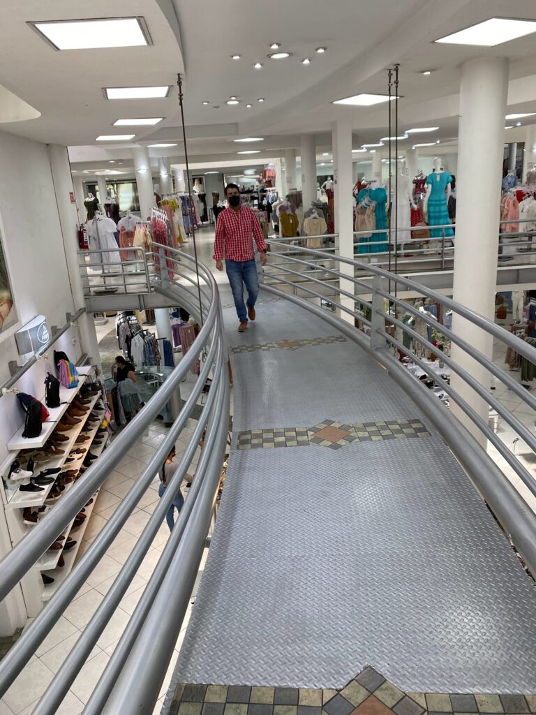 47516 jomers 768x1024