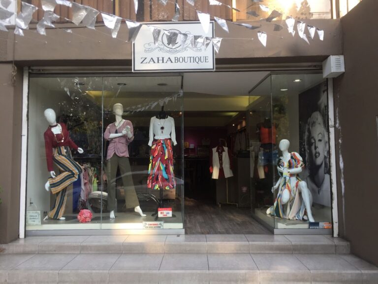 47587 zaha boutique 768x576