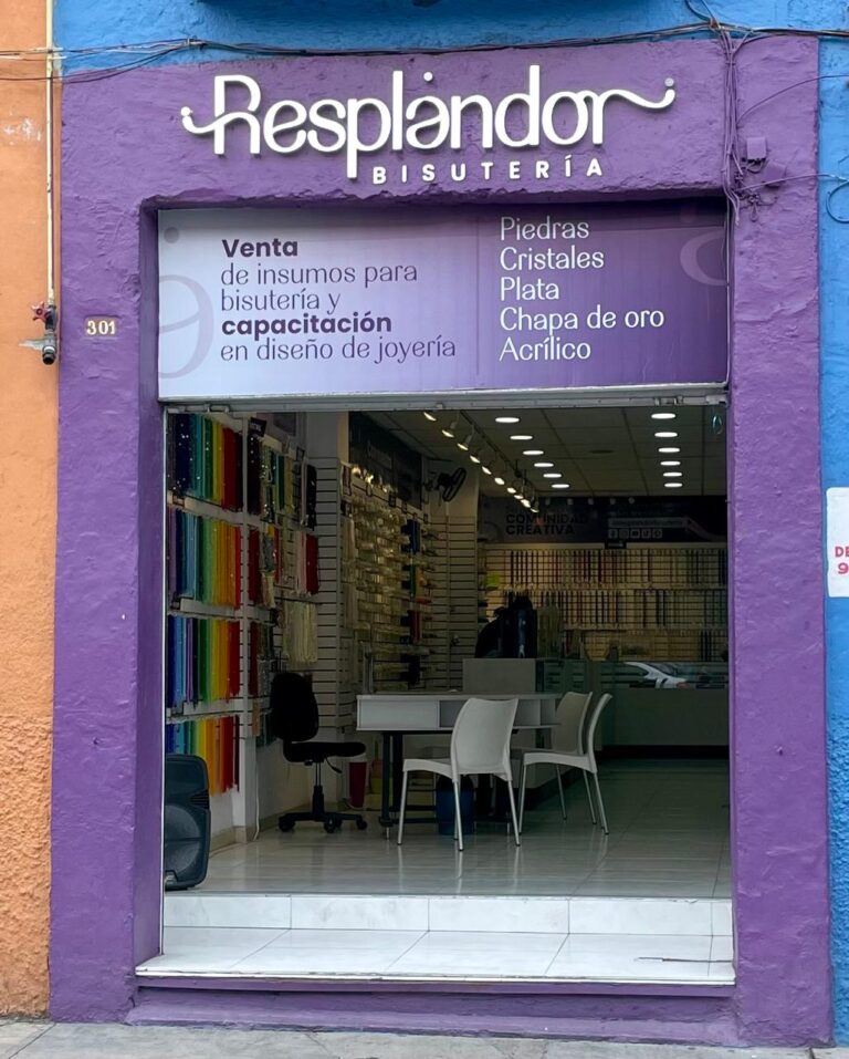 48126 resplandor bisuteria trujano 768x957